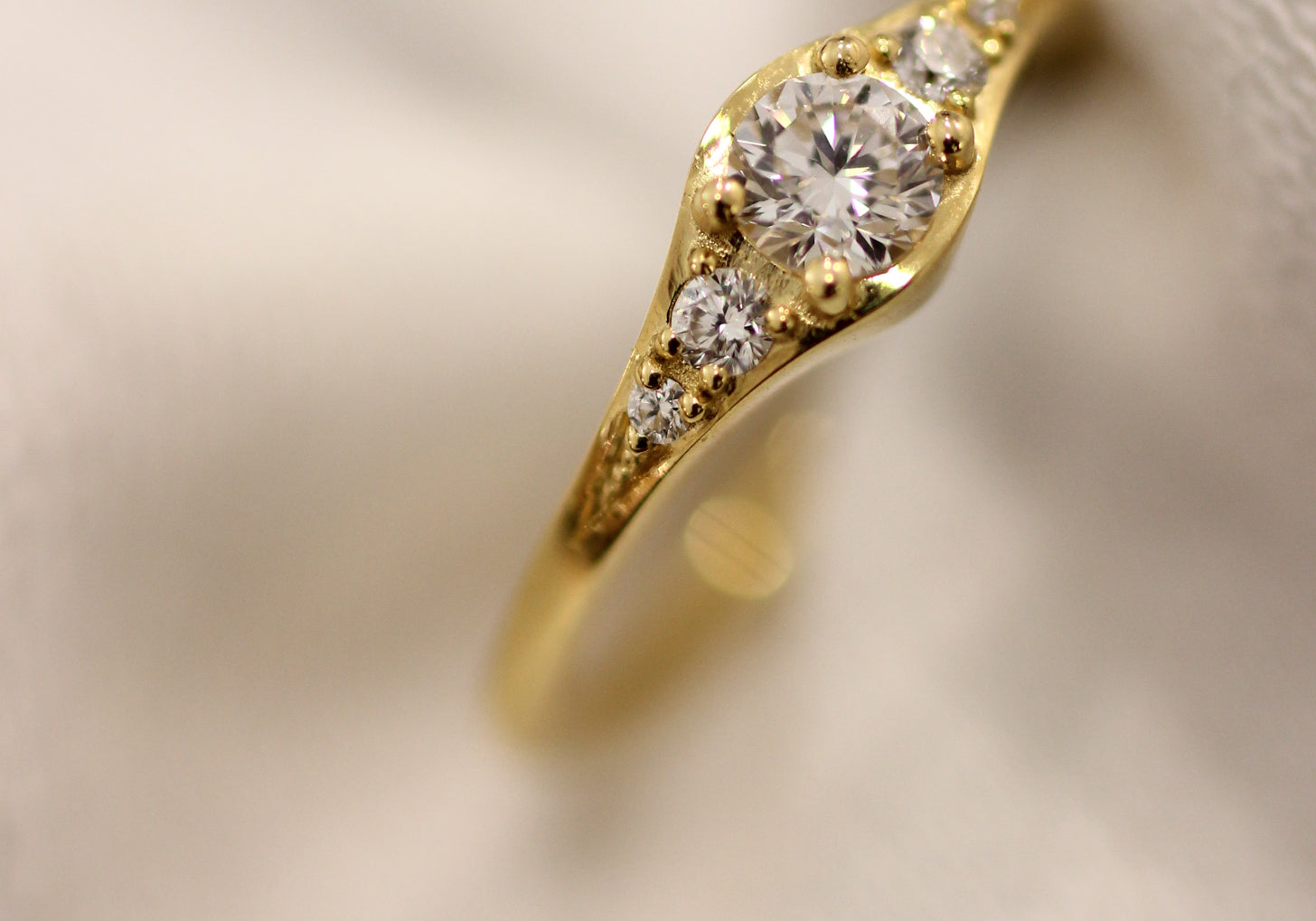  18K Yellow Gold Certified Diamond Engagement Ring 