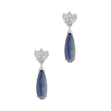 A pair of The Muse III Kyanite earrings, made of silver, by Cremilde Bispo Jewellery.