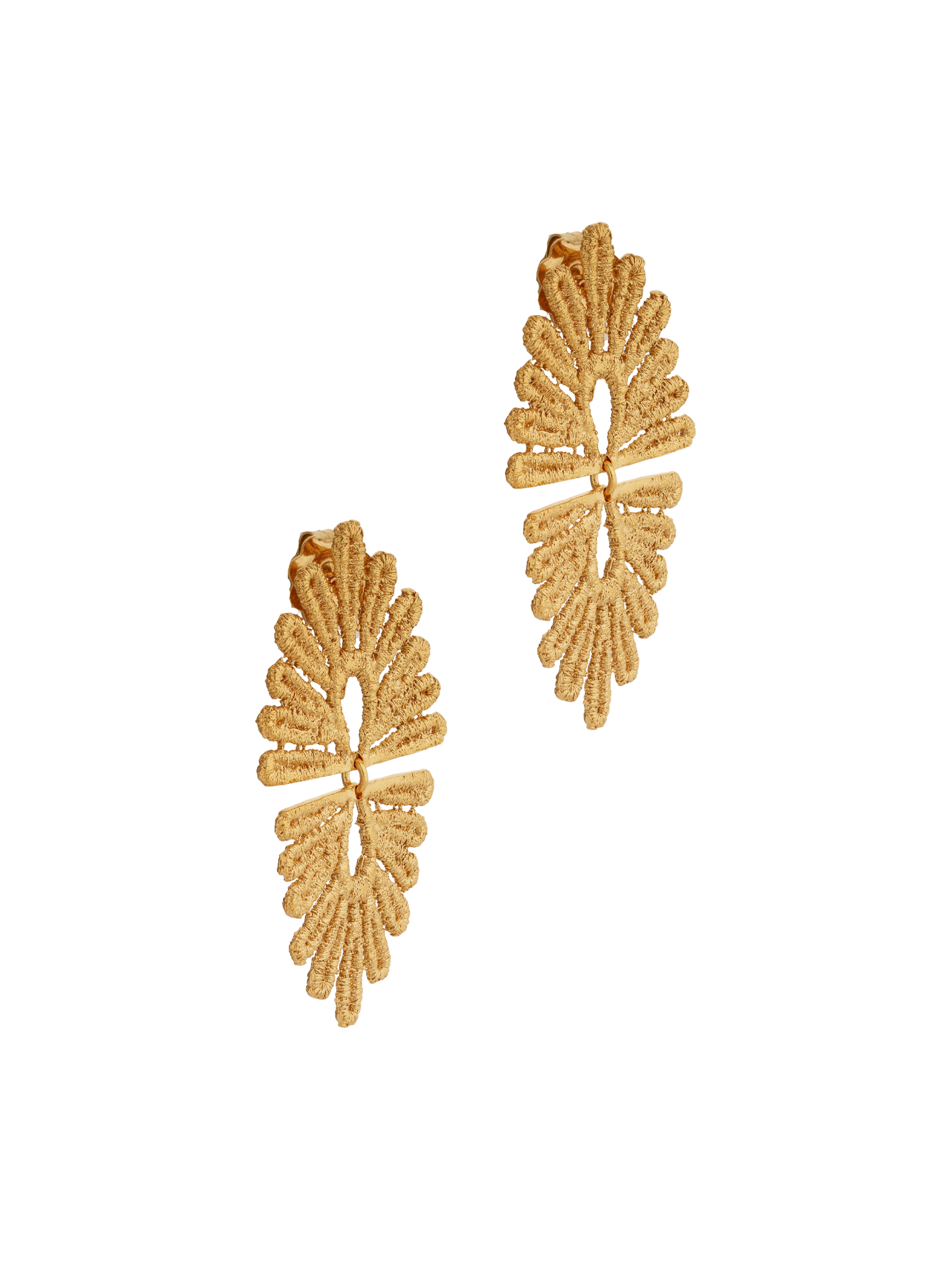 A pair of vintage-inspired Cremilde Bispo Jewellery Guipure GP Earrings on a white background.